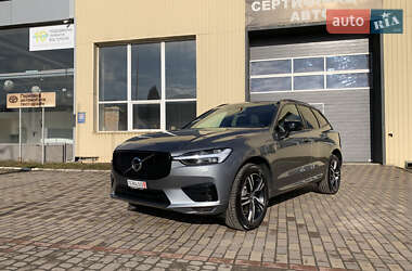 Внедорожник / Кроссовер Volvo XC60 2021 в 