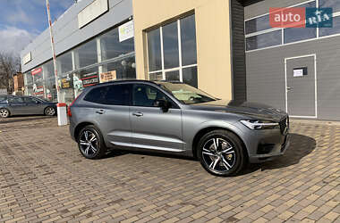 Внедорожник / Кроссовер Volvo XC60 2021 в 
