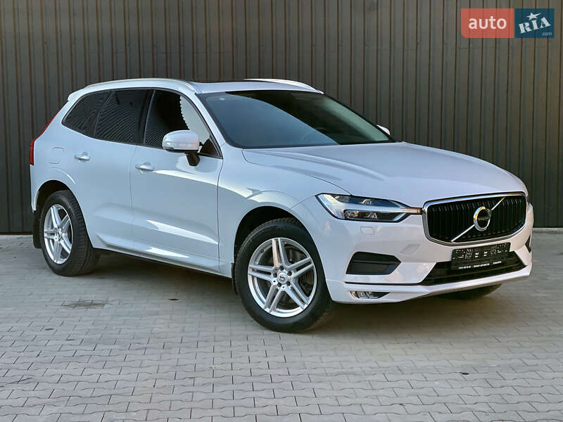 Внедорожник / Кроссовер Volvo XC60 2018 в Казатине