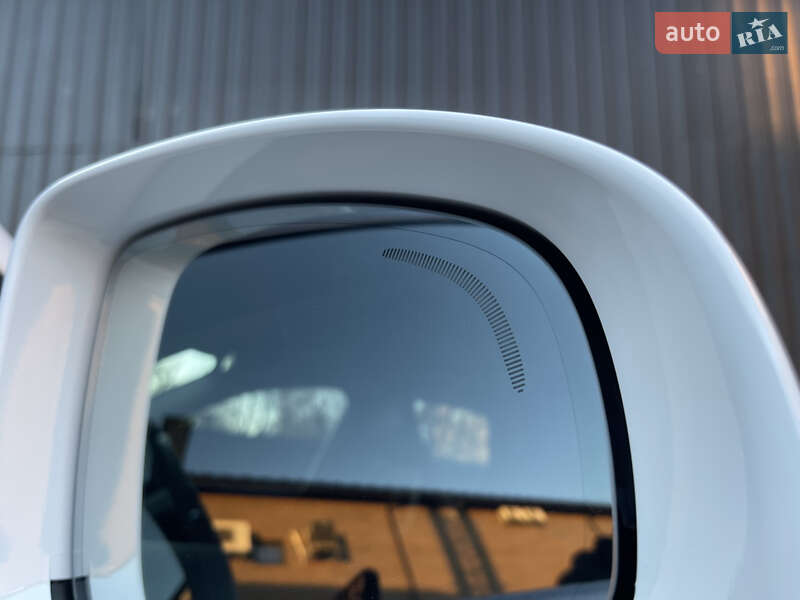 Внедорожник / Кроссовер Volvo XC60 2018 в Казатине