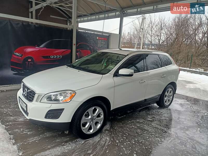 Внедорожник / Кроссовер Volvo XC60 2012 в Ровно фото Внедорожник / Кроссовер Volvo XC60 2012 в Ровно
