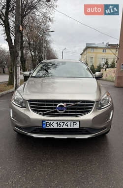 Позашляховик / Кросовер Volvo XC60 2016 в Рівному