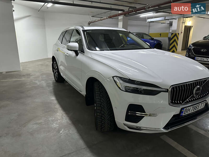 Внедорожник / Кроссовер Volvo XC60 2022 в Одессе