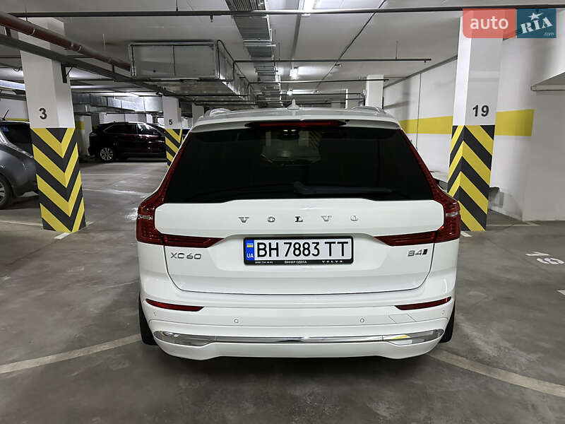 Внедорожник / Кроссовер Volvo XC60 2022 в Одессе