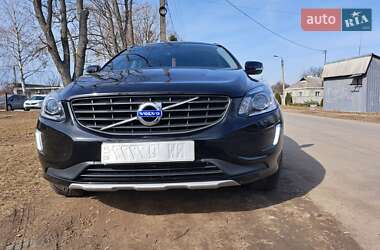 Внедорожник / Кроссовер Volvo XC60 2016 в 