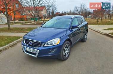 Внедорожник / Кроссовер Volvo XC60 2013 в 
