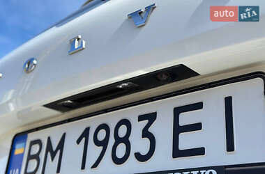 Внедорожник / Кроссовер Volvo XC60 2023 в 