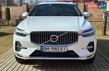 Внедорожник / Кроссовер Volvo XC60 2023 в 