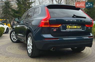 Позашляховик / Кросовер Volvo XC60 2019 в 