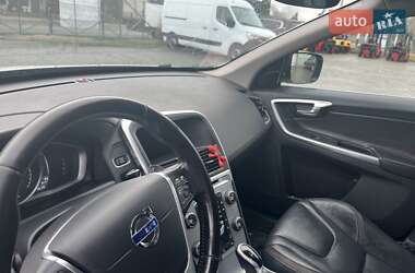 Внедорожник / Кроссовер Volvo XC60 2015 в 