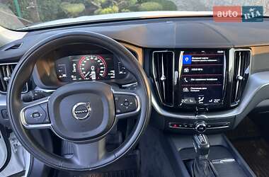 Внедорожник / Кроссовер Volvo XC60 2019 в 