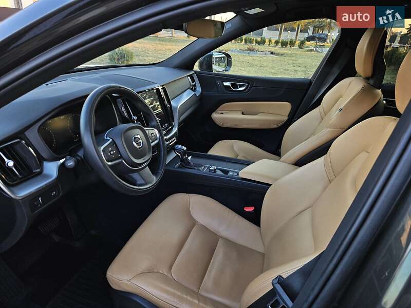 Внедорожник / Кроссовер Volvo XC60 2018 в Бучаче