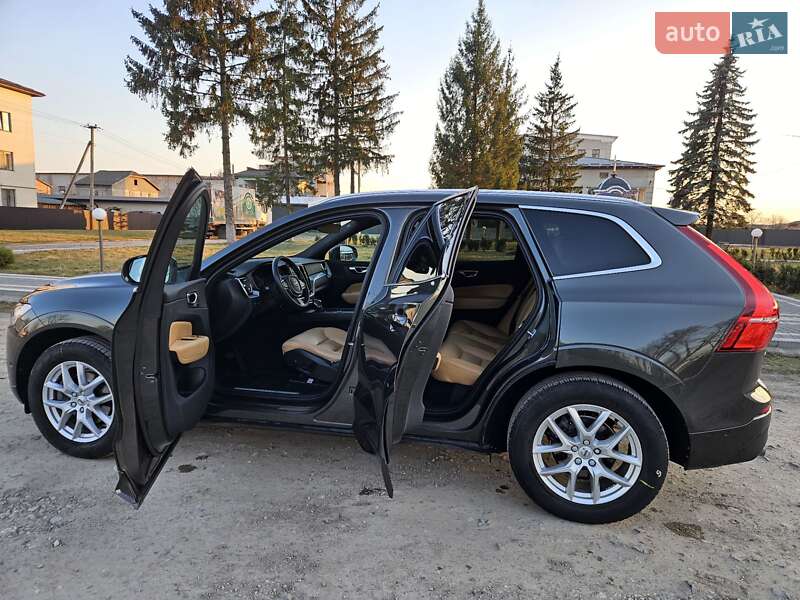 Внедорожник / Кроссовер Volvo XC60 2018 в Бучаче