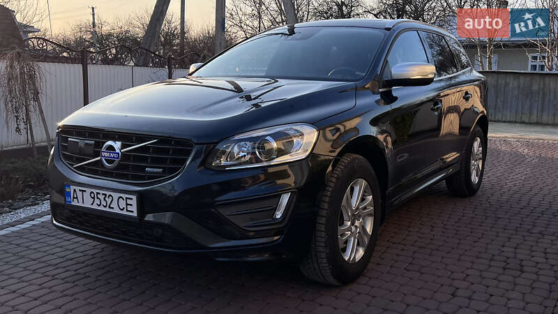 Внедорожник / Кроссовер Volvo XC60 2014 в 