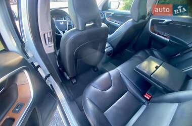Внедорожник / Кроссовер Volvo XC60 2016 в 
