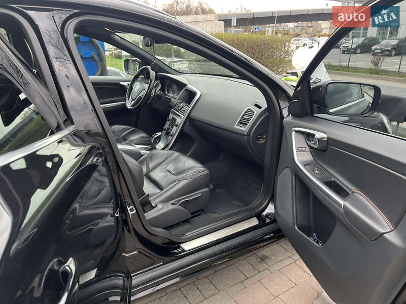 Внедорожник / Кроссовер Volvo XC60 2015 в Ивано-Франковске