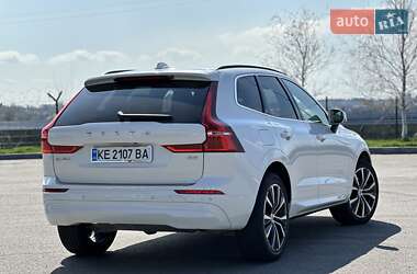Внедорожник / Кроссовер Volvo XC60 2022 в 
