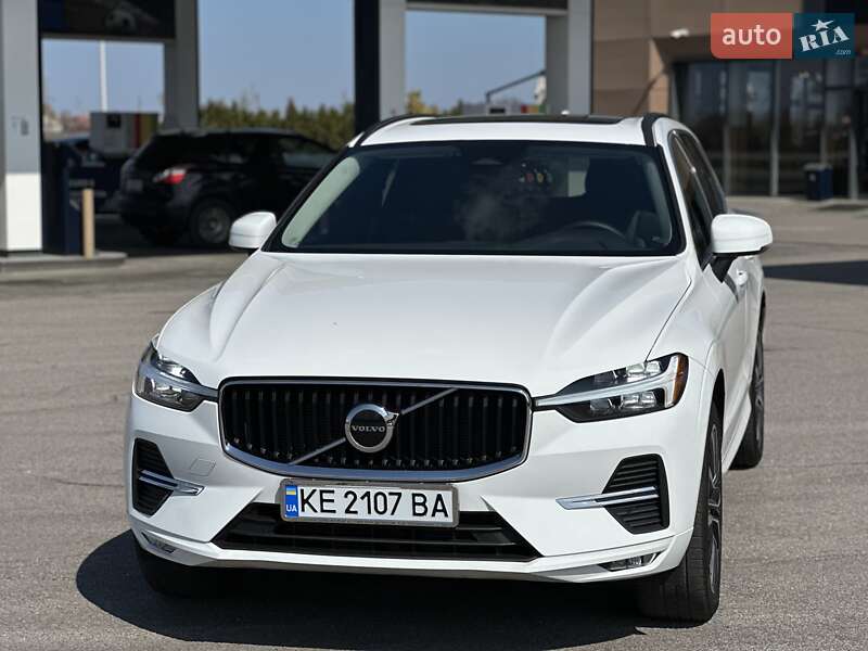 Позашляховик / Кросовер Volvo XC60 2022 в Дніпрі