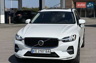 Внедорожник / Кроссовер Volvo XC60 2022 в 