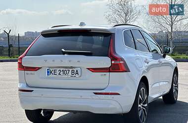 Внедорожник / Кроссовер Volvo XC60 2022 в 