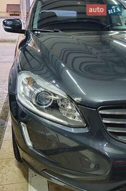 Внедорожник / Кроссовер Volvo XC60 2015 в 
