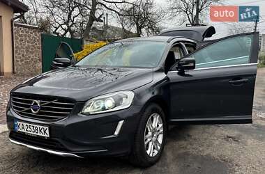 Внедорожник / Кроссовер Volvo XC60 2015 в 