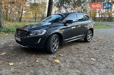 Внедорожник / Кроссовер Volvo XC60 2016 в 