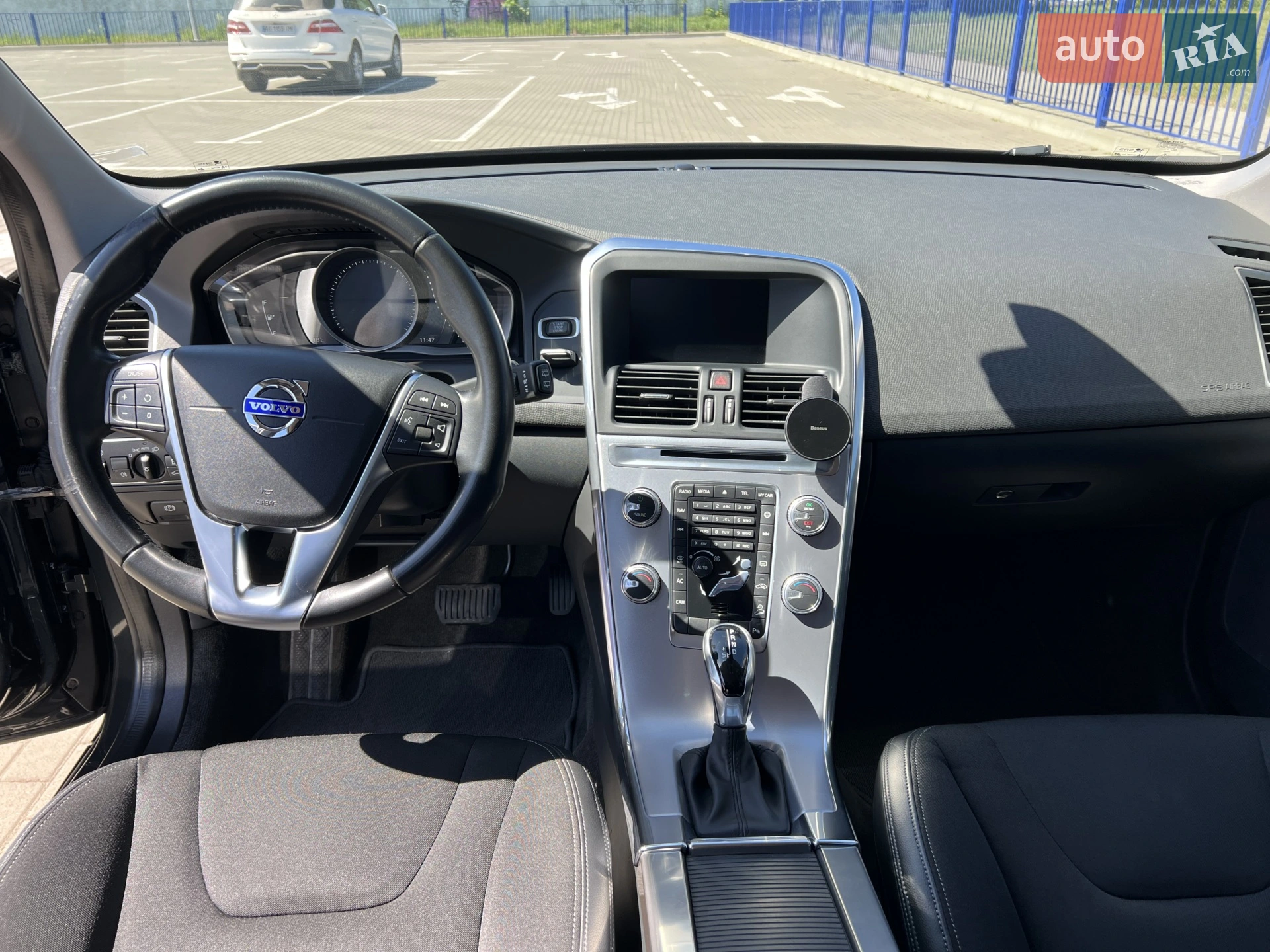 2016 Volvo XC60 - мініатюра 18