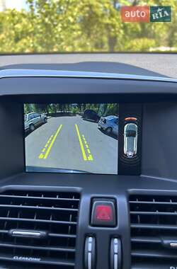 Внедорожник / Кроссовер Volvo XC60 2016 в 