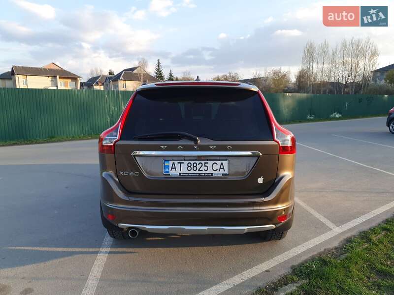 Позашляховик / Кросовер Volvo XC60 2015 в Івано-Франківську