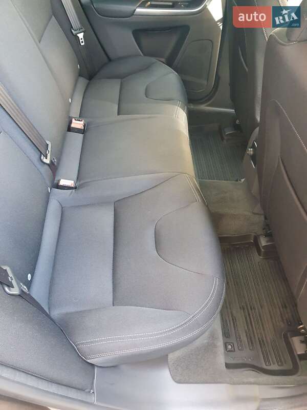 Позашляховик / Кросовер Volvo XC60 2015 в Івано-Франківську