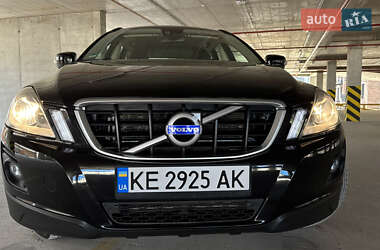 Позашляховик / Кросовер Volvo XC60 2009 в 
