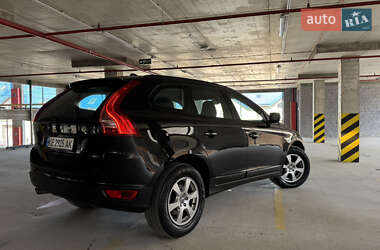 Позашляховик / Кросовер Volvo XC60 2009 в 