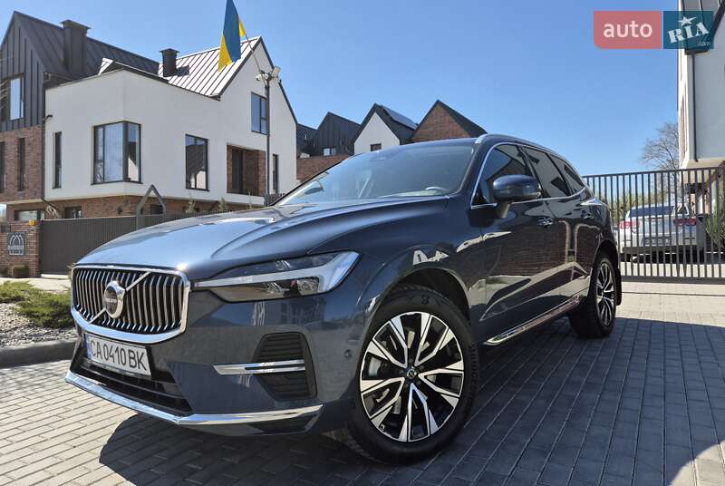Volvo XC60 2022