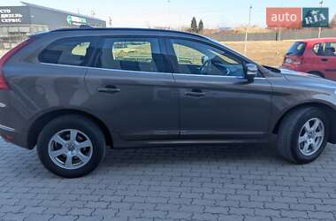 Внедорожник / Кроссовер Volvo XC60 2015 в 