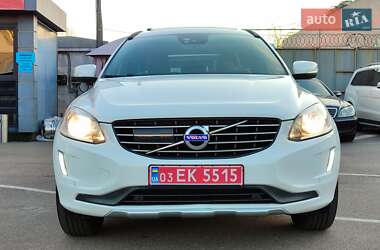 Позашляховик / Кросовер Volvo XC60 2015 в 