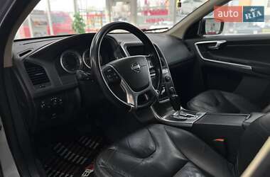 Внедорожник / Кроссовер Volvo XC60 2012 в 