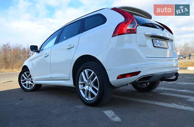 Позашляховик / Кросовер Volvo XC60 2017 в 
