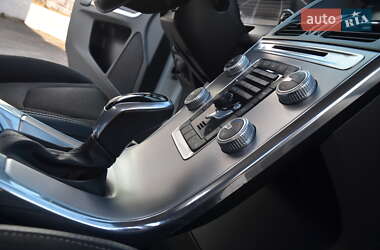 Позашляховик / Кросовер Volvo XC60 2017 в 