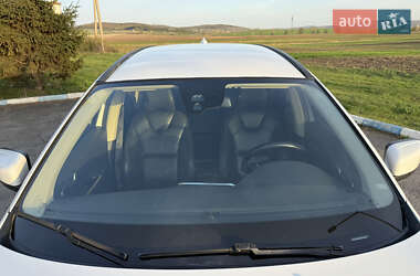 Внедорожник / Кроссовер Volvo XC60 2013 в 