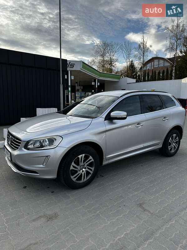 Позашляховик / Кросовер Volvo XC60 2014 в 