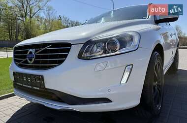 Внедорожник / Кроссовер Volvo XC60 2016 в Киеве