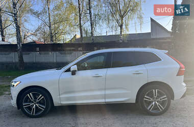 Внедорожник / Кроссовер Volvo XC60 2019 в 