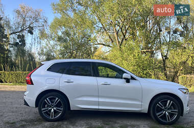 Внедорожник / Кроссовер Volvo XC60 2019 в 