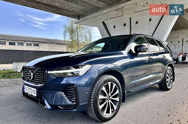 Внедорожник / Кроссовер Volvo XC60 2023 в 