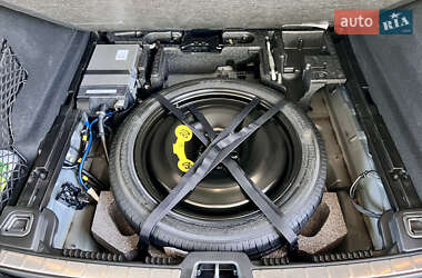 Внедорожник / Кроссовер Volvo XC60 2023 в 