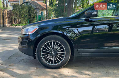 Позашляховик / Кросовер Volvo XC60 2011 в 