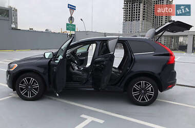 Позашляховик / Кросовер Volvo XC60 2017 в 