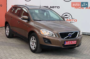 Внедорожник / Кроссовер Volvo XC60 2011 в 
