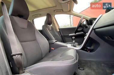 Внедорожник / Кроссовер Volvo XC60 2011 в 